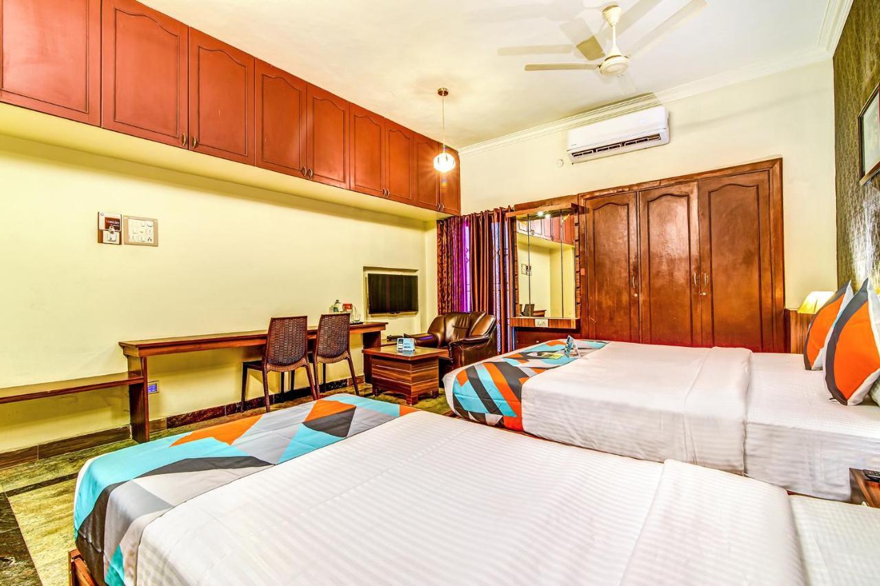 Fabexpress Nestlay Rooms - 100M From Velammal Hall, Moggappair 钦奈 外观 照片