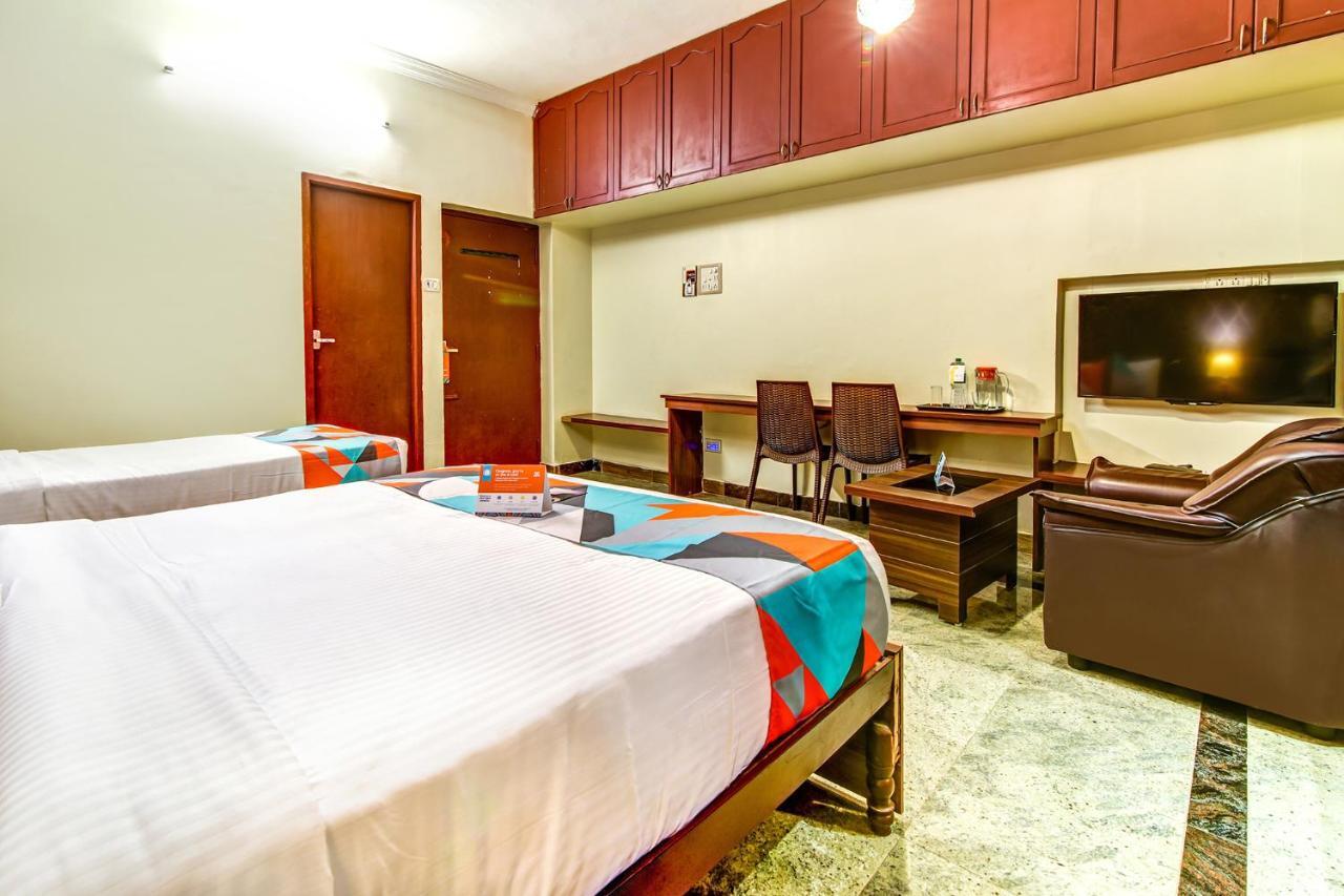 Fabexpress Nestlay Rooms - 100M From Velammal Hall, Moggappair 钦奈 外观 照片